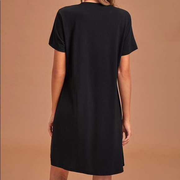 New Black T-shirt Nightgown I Need Coffee - Picture 2 of 6